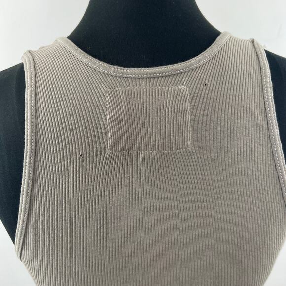 SoulCycle I LOVE SOUL Taupe Beige Heart Print Ribbed Tank Top Size M Medium - Picture 8 of 9